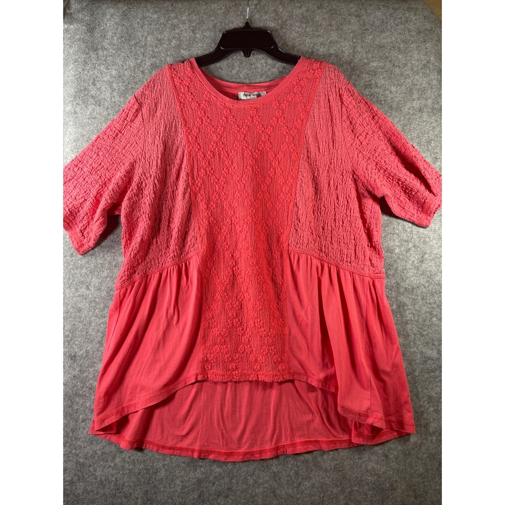 Nine West Jeans Womens Medium Coral Pink Crinkle‎ Embroidered Peplum Top Blouse
